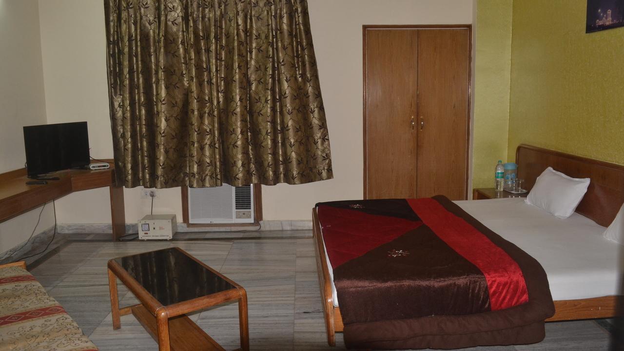 Hotel Har Ki Pauri Харідвар Екстер'єр фото